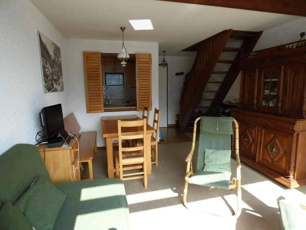 Apartment Appartement Confortable 4/6 Personnes Au Grand-Bornand, Proche Centre Et Skibus - Fr-1-458-115 Le Grand-Bornand